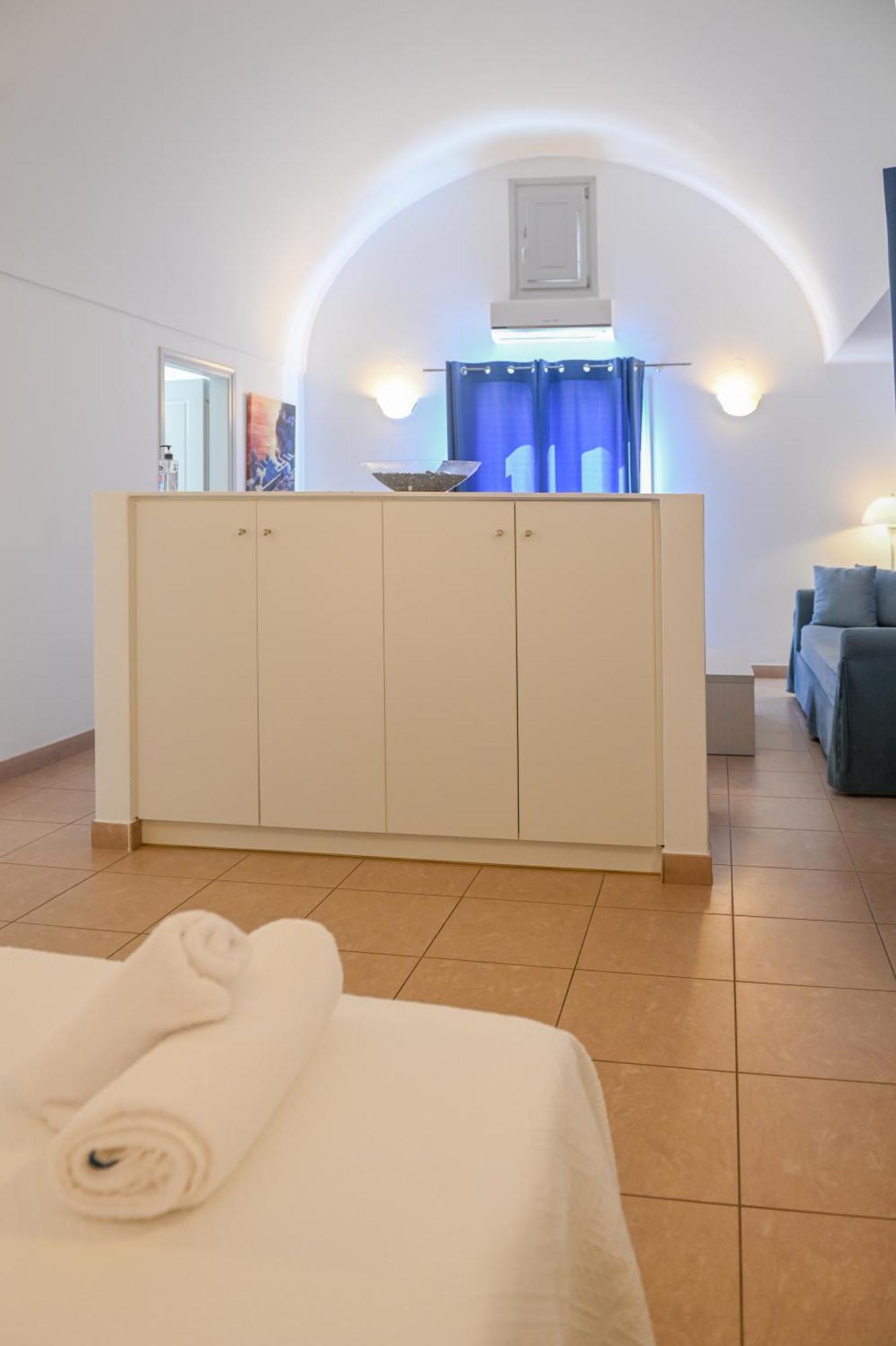 Atrium Villa Fira  Exterior foto